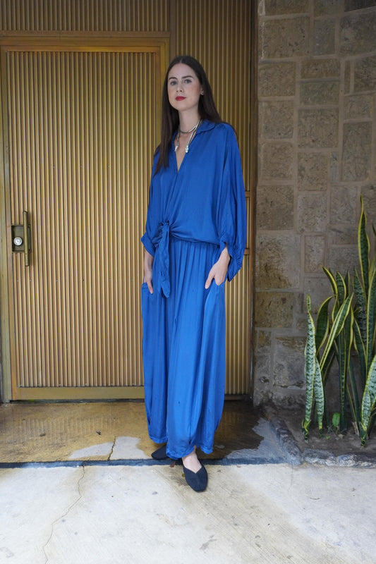Pantalón de seda azul