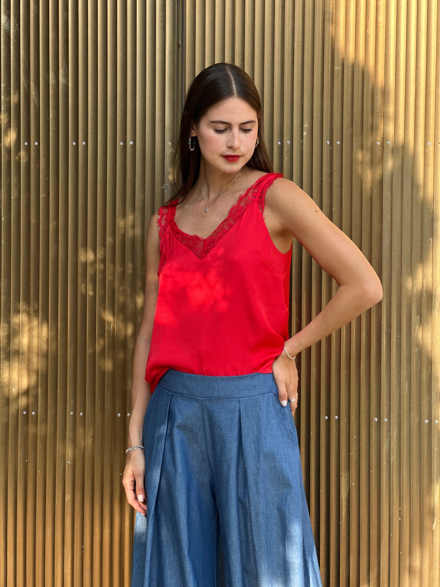 Blusa con Cuello Eyelash