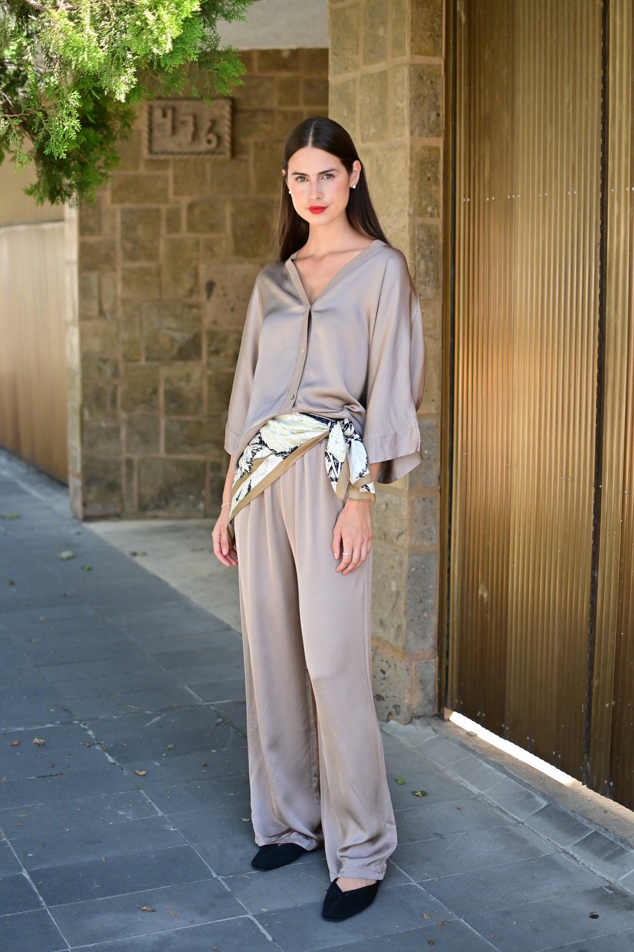 Pantalón taupe