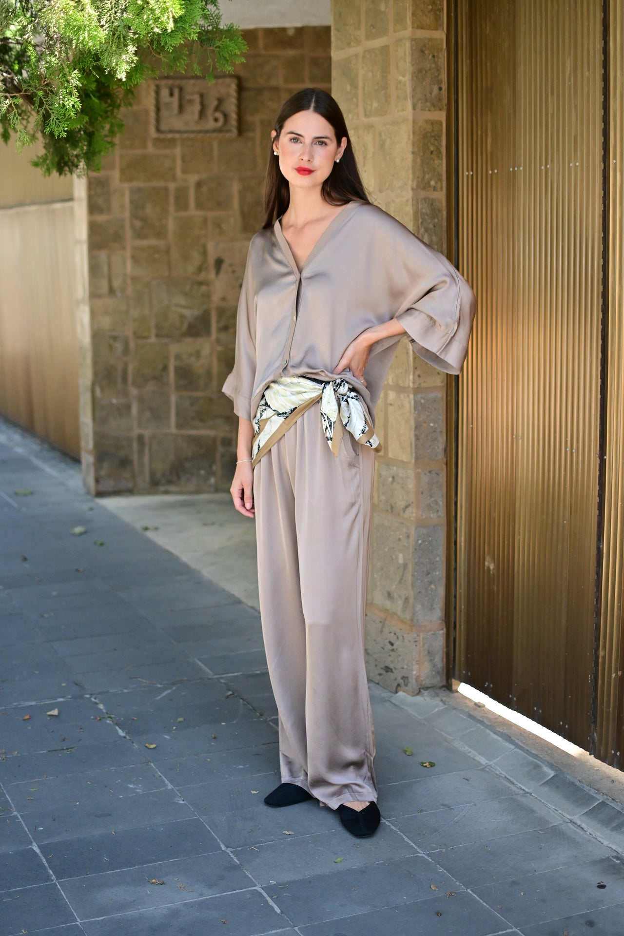 Pantalón taupe