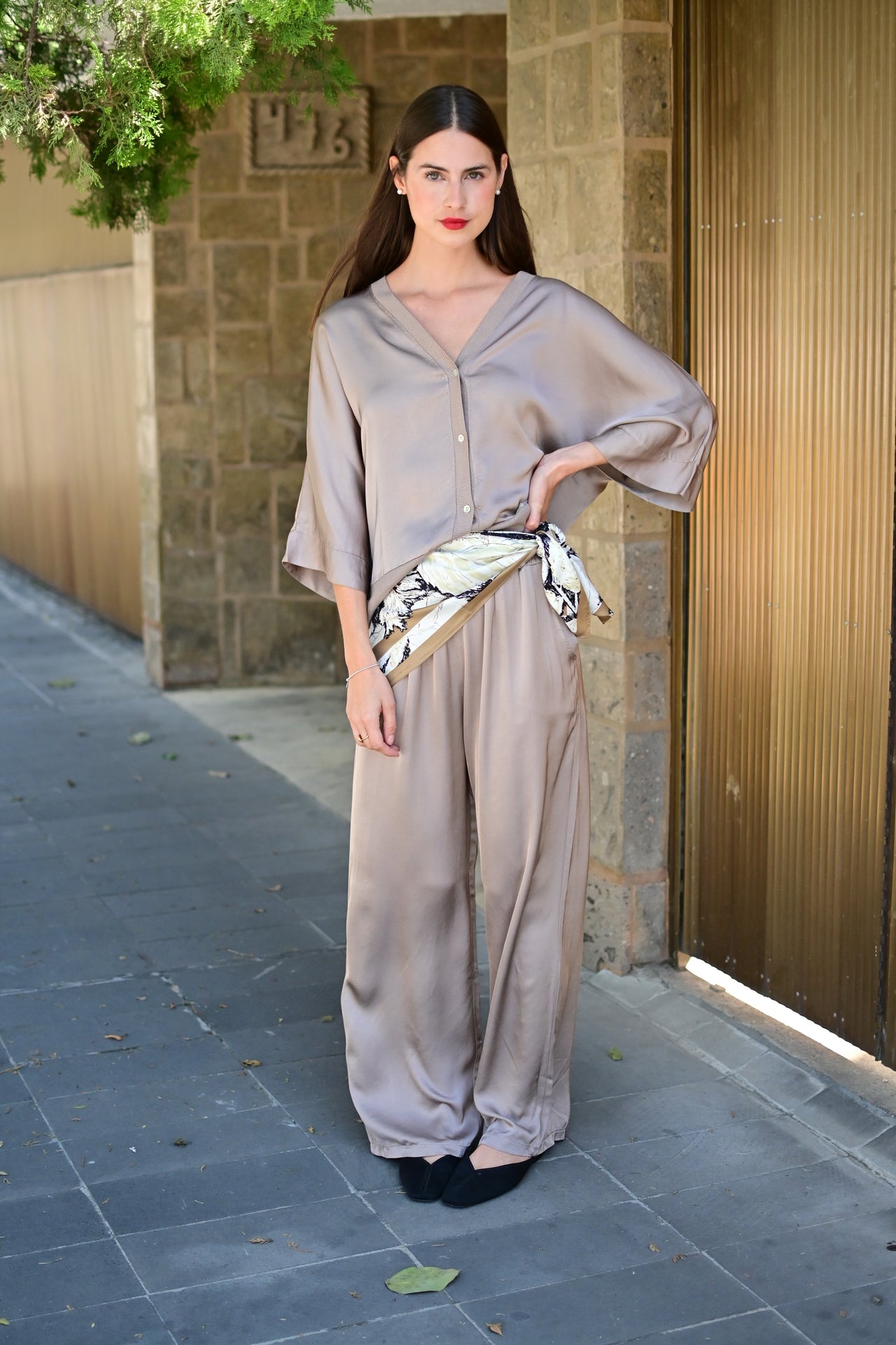 Pantalón taupe