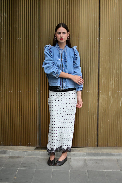 Falda blanca con lunares