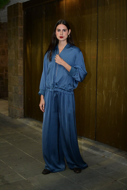 Chamarra satín denim